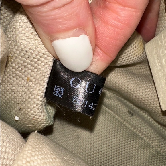 Gucci camera bag. - Picture 12 of 13